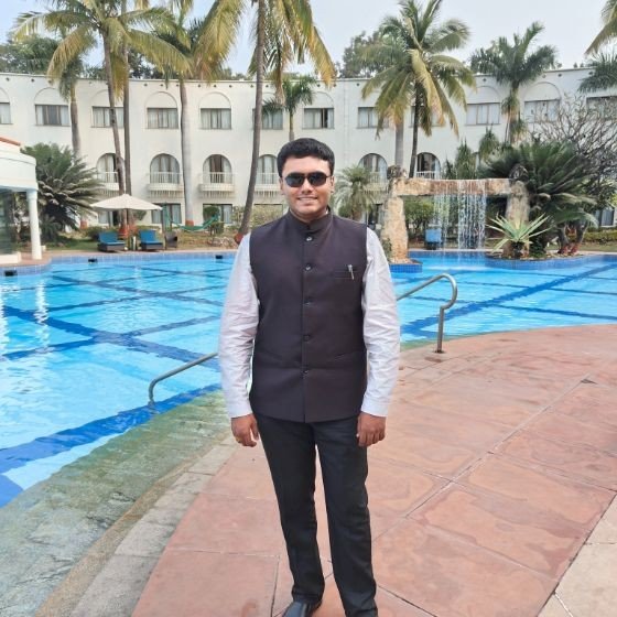 ACM Abinesh Kumar